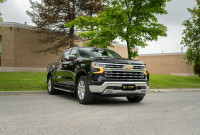 2022 Chevrolet Silverado 1500 LTZ The 2022 Silverado 1500 LTZ blends powerful performance with premi... (image 2)