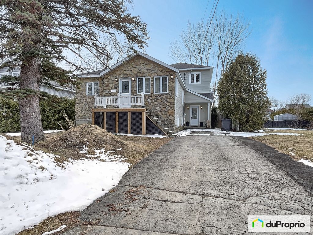 16e Avenue — photo 1