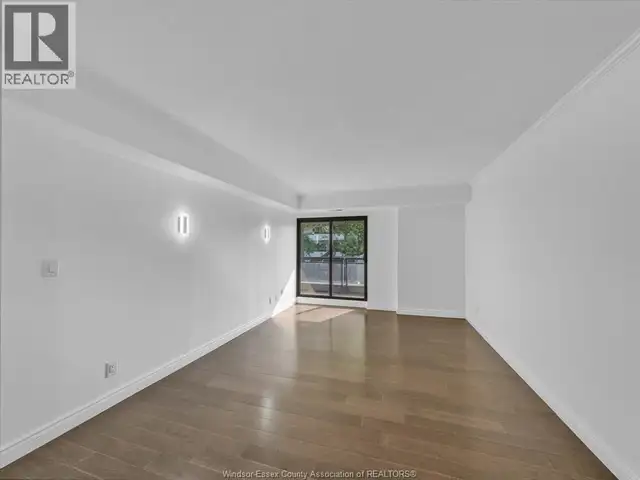 5125 RIVERSIDE DRIVE East Unit# 202 Windsor, Ontario in Houses for Sale in Windsor Region - Image 25