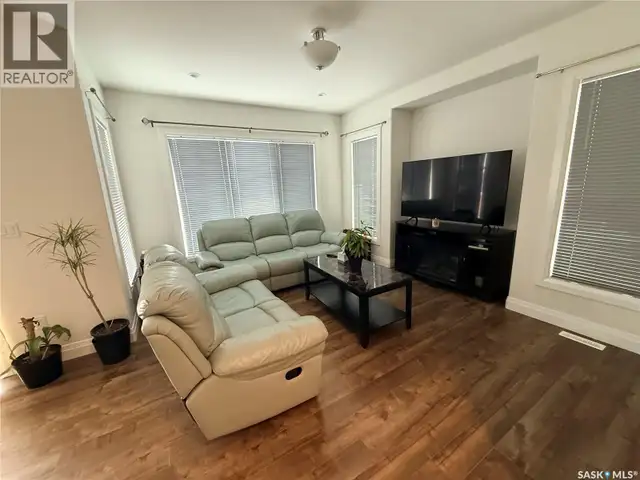 4118 Diefenbaker DRIVE Saskatoon, Saskatchewan in Houses for Sale in Saskatoon - Image 10