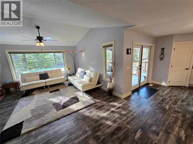 565 Clearwater Valley Road Clearwater, British Columbia in Houses for Sale in Kamloops - Image 20