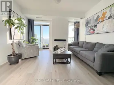 2208 - 251 MANITOBA STREET Toronto (Mimico), Ontario