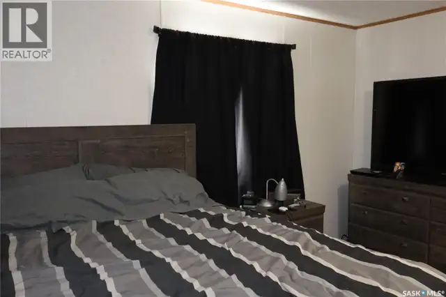 20 H AVENUE Willow Bunch, Saskatchewan in Houses for Sale in Moose Jaw - Image 15