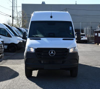 Engine: 2L TURBO 4cyl. L/100Km City: 0.0 L/100Km Hwy: 0.0 Safety Equipment Système antipatinage à to... (image 1)