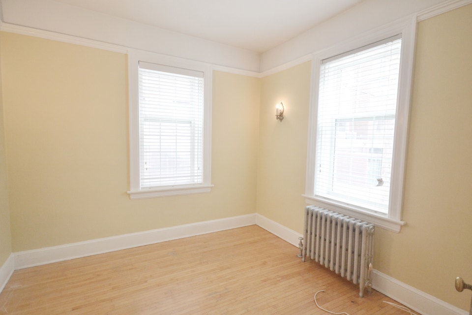 AVAILABLE $1399 2-Bedroom Suite at the Heart of Osborne Village 3