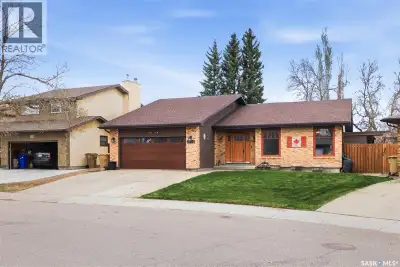 Welcome to this beautifully maintained bungalow located in the highly sought after neighbourhood of...