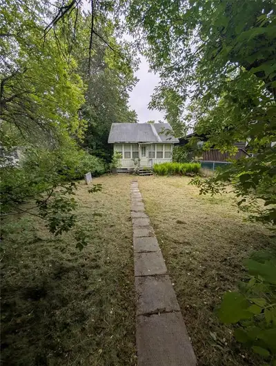 R26//Winnipeg Beach/Showings start Sanday June 22nd. Location, Location, Renovation! This cottage of...