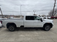 Shaw GMC Chevrolet Buick This particular low mileage 2025 GMC Sierra 3500HD SLE Crew Cab Long Box 4x... (image 6)
