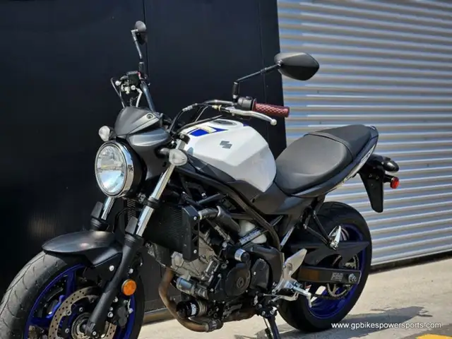 2017 Suzuki SV 650 ABS in Sport Bikes in Oshawa / Durham Region - Image 13