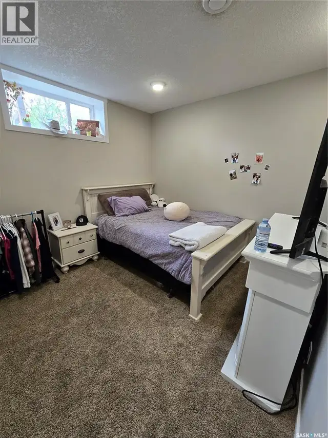 721 Barber CRESCENT Weyburn, Saskatchewan in Houses for Sale in Regina - Image 41