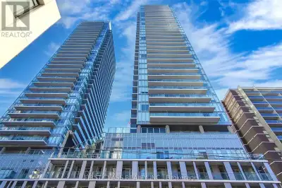 2709 - 195 REDPATH AVENUE Toronto (Mount Pleasant West), Ontario