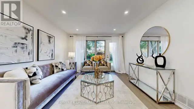 17 EVERMEDE DRIVE Toronto (Parkwoods-Donalda), Ontario62865714366082122