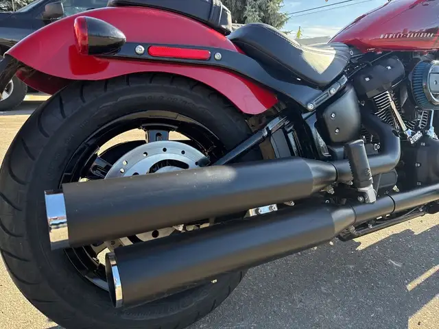 2022 Harley-Davidson Street Bob ~ STREET BOB ~ 114CI ~ CANADIAN  in Street, Cruisers & Choppers in City of Toronto - Image 13