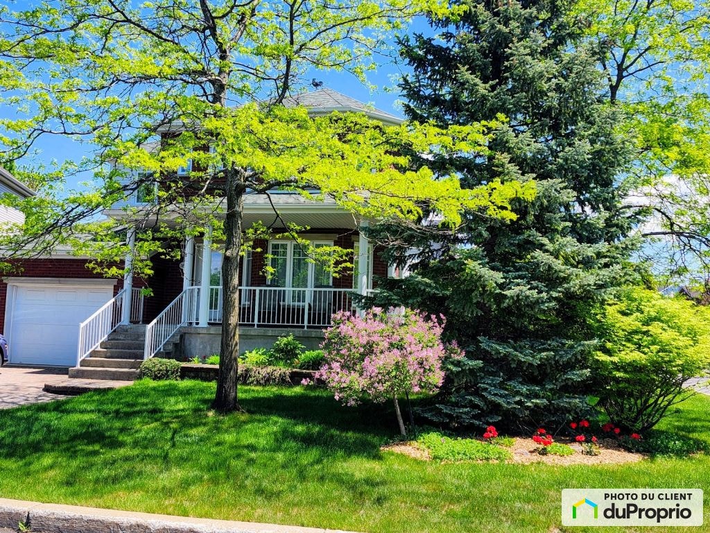 $1,049,000 - 2 Storey for sale in Longueuil (Vieux-Longueuil) — photo 2
