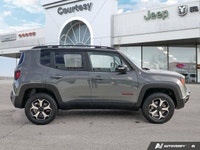 Clean Carfax | One Owner | Like NEW and ULTRA LOW MILEAGE! The 2022 Jeep Renegade Trailhawk in stunn... (image 6)