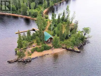 Absolutely stunning one-of-a-kind property on Babine Lake! This lakefront property comes complete wi...