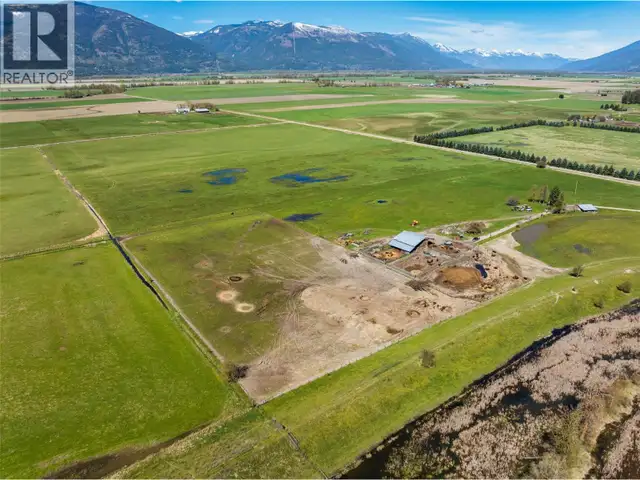 305 KOOTENAY RIVER Road Creston, British Columbia in Land for Sale in Nelson - Image 14