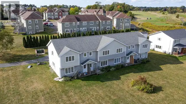 208 Stratford Road Stratford, Prince Edward Island in Houses for Sale in Charlottetown - Image 4