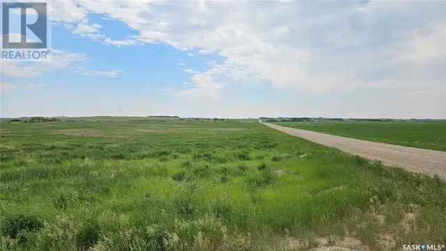 Schindel Acreage Corman Park Rm No. 344, Saskatchewan in Land for Sale in Saskatoon - Image 3