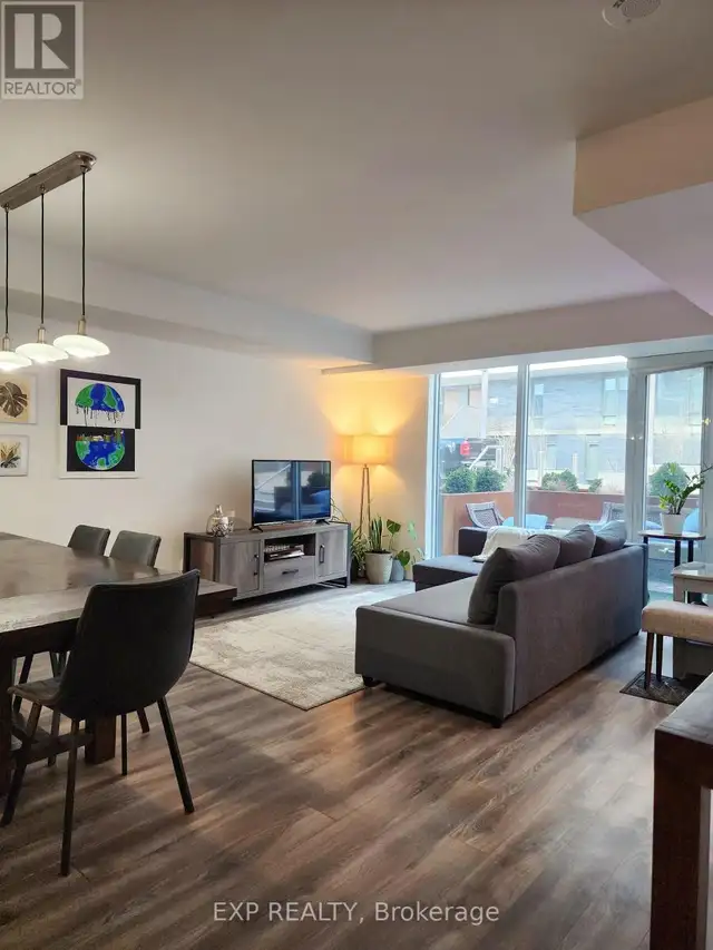7 - 106 VARNA DRIVE Toronto (Englemount-Lawrence), Ontario in Long Term Rentals in City of Toronto - Image 3