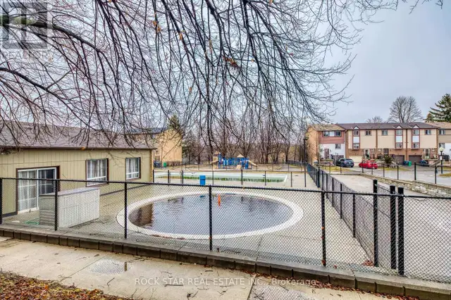 69 - 5 MOREGATE CRESCENT Brampton (Central Park), Ontario in Condos for Sale in Mississauga / Peel Region - Image 36