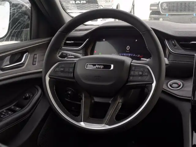 2025 Jeep Grand Cherokee L Limited * - Dual-Pane Sunroof in Cars & Trucks in Calgary - Image 17