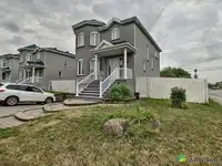 979 999,99$ - Maison 2 étages à vendre à Rivière des Prairies