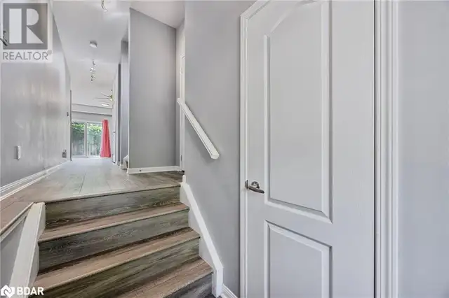 488 YONGE STREET Street Unit# 12 Barrie, Ontario62863786784387124
