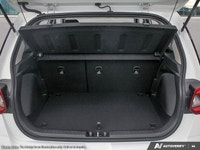The advertised vehicle price is based on a promotional finance offer. Customers who purchase the veh... (image 6)