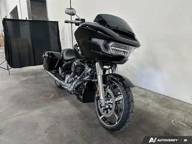 2024 Harley-Davidson FLTRX - Road Glide(TM) in Sport Touring in Calgary - Image 3