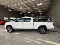 TOW HITCH, HEATED MIRRORS, BACK-UP CAMERA Upgrade to a truck that's built for life in Edmonton. This... (image 6)