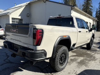 AMVIC Licensed Dealer Stock#:T4126119 AMVIC LICENSED DEALER The 2026 GMC Sierra 2500 HD AT4X Crew Ca... (image 8)