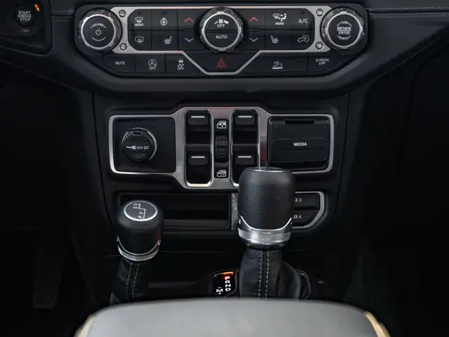 2026 Jeep Wrangler Sahara in Cars & Trucks in Barrie - Image 34