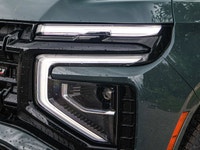 6.2L V8 engine for powerful performance | 4x4 drive system for all-weather capability | Max Traileri... (image 7)