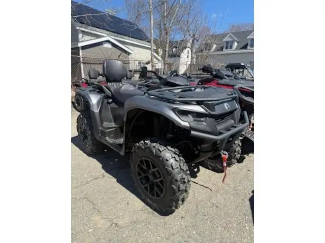 2026 Can-Am OUTLANDER MAX XT 700 in ATVs in New Glasgow - Image 3