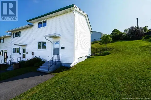 42 ST ANNE Street Saint John, New Brunswick628633231395871211