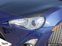 AM/FM Radio, Bluetooth Streaming Audio, Pioneer Audio System, One Touch Power Windows, Tilt/Telescop... (image 9)