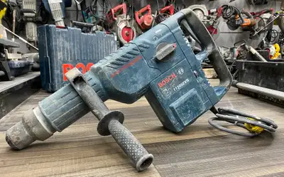 Bosch 11245EVS 2" SDS Max Demolition Hammer Drill Chipper, View more