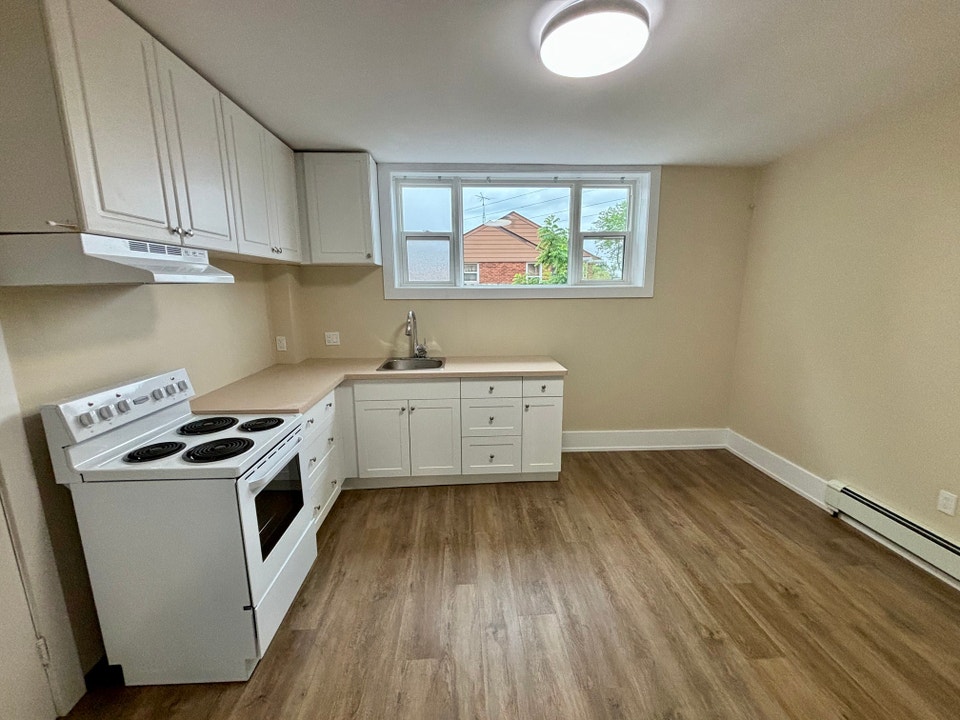 Quaint & Functional 1 Bedroom - Portage Rd. Niagara Falls 2