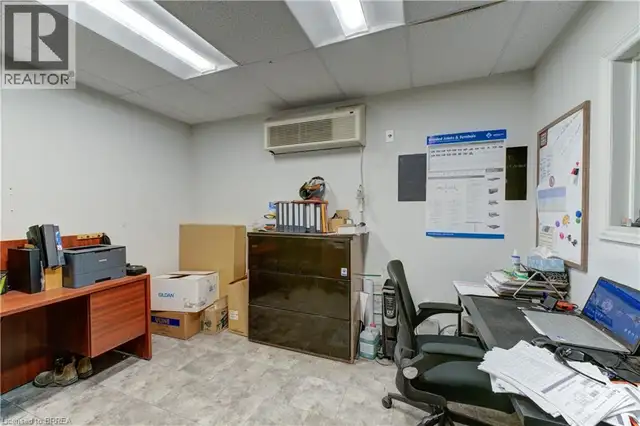 75 PLANT FARM Boulevard Unit# 5 Brantford, Ontario in Commercial & Office Space for Rent in Brantford - Image 18