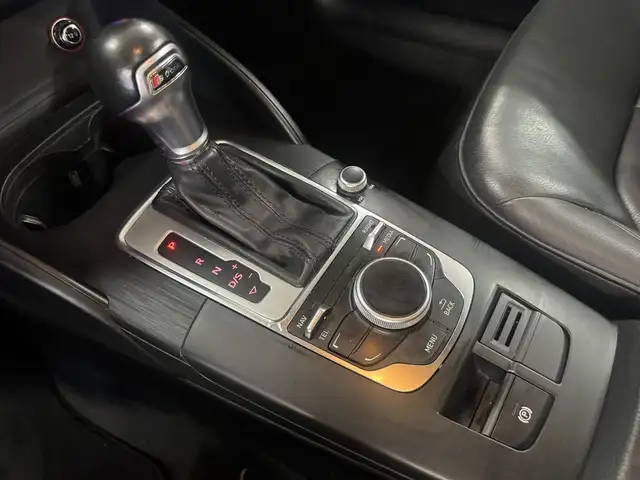 2015 Audi A3 4dr Sdn quattro 2.0T Progressiv in Cars & Trucks in Longueuil / South Shore - Image 30