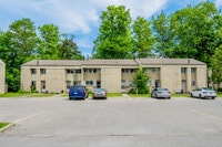 Comfort and Convenience at 850-906 Wonderland Road Located in a bustling area of London, 850-906 Won... (image 8)