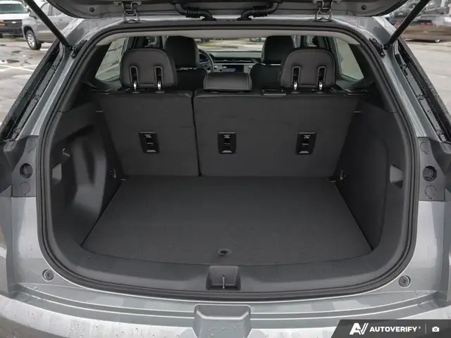 2027 Chevrolet Bolt LT in Cars & Trucks in Winnipeg - Image 25