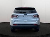 EXECUTIVE CROSSTOWN DEMO! Leatherette Seats, Full Sunroof, Pwr Frt, Fixed Rear, Remote Start System,... (image 4)
