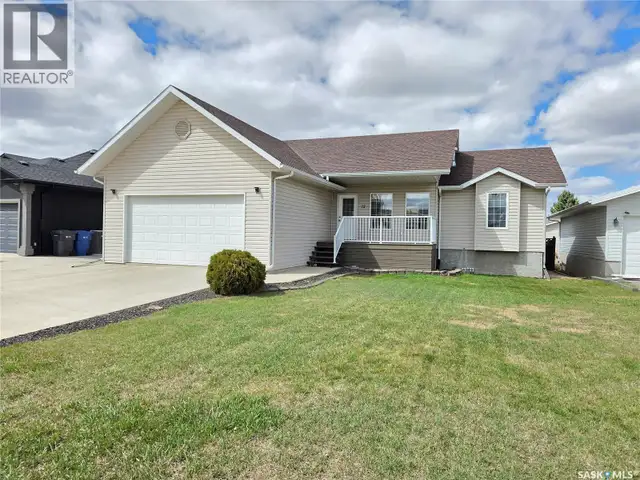 12 Arcola PLACE Carlyle, Saskatchewan in Houses for Sale in Regina - Image 6