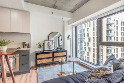 Appartement a louer-logement locatif-apartment for rent-condo rental-2.5 2 1/2 Studio-Griffintown-So...