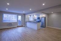 Renovated Akelius two bedroom apartment for rent. Located near Drummond and Sherbrooke in the Downto... (image 3)