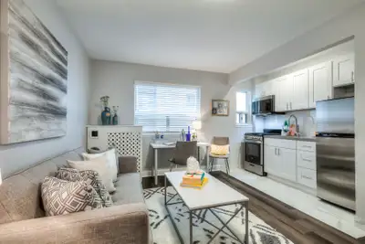 Beautiful New Studio Apartment Available in Cabbagetown
