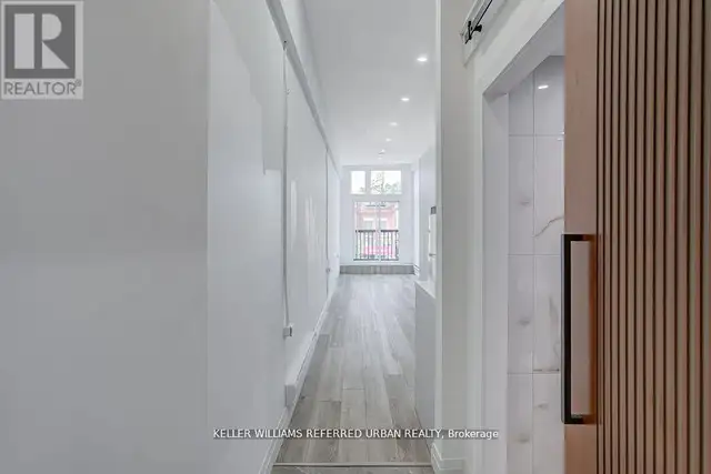 499 DANFORTH AVENUE Toronto (North Riverdale), Ontario in Commercial & Office Space for Rent in City of Toronto - Image 19