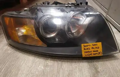 2004-2006 AUDI A4 HID XENON HEADLIGHT OEM (PASSENGER SIDE) PRICE: $250(only light) $450 (HID light)...